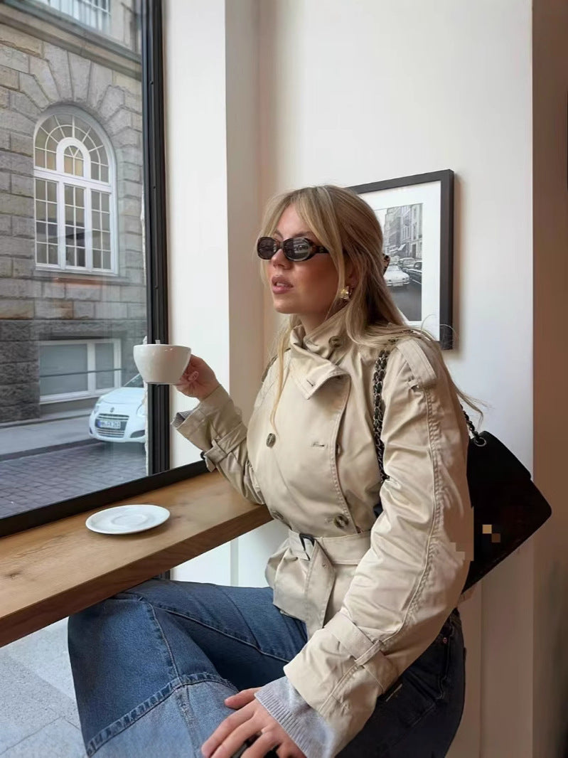 Double-breasted waist-cinched short windbreaker coat